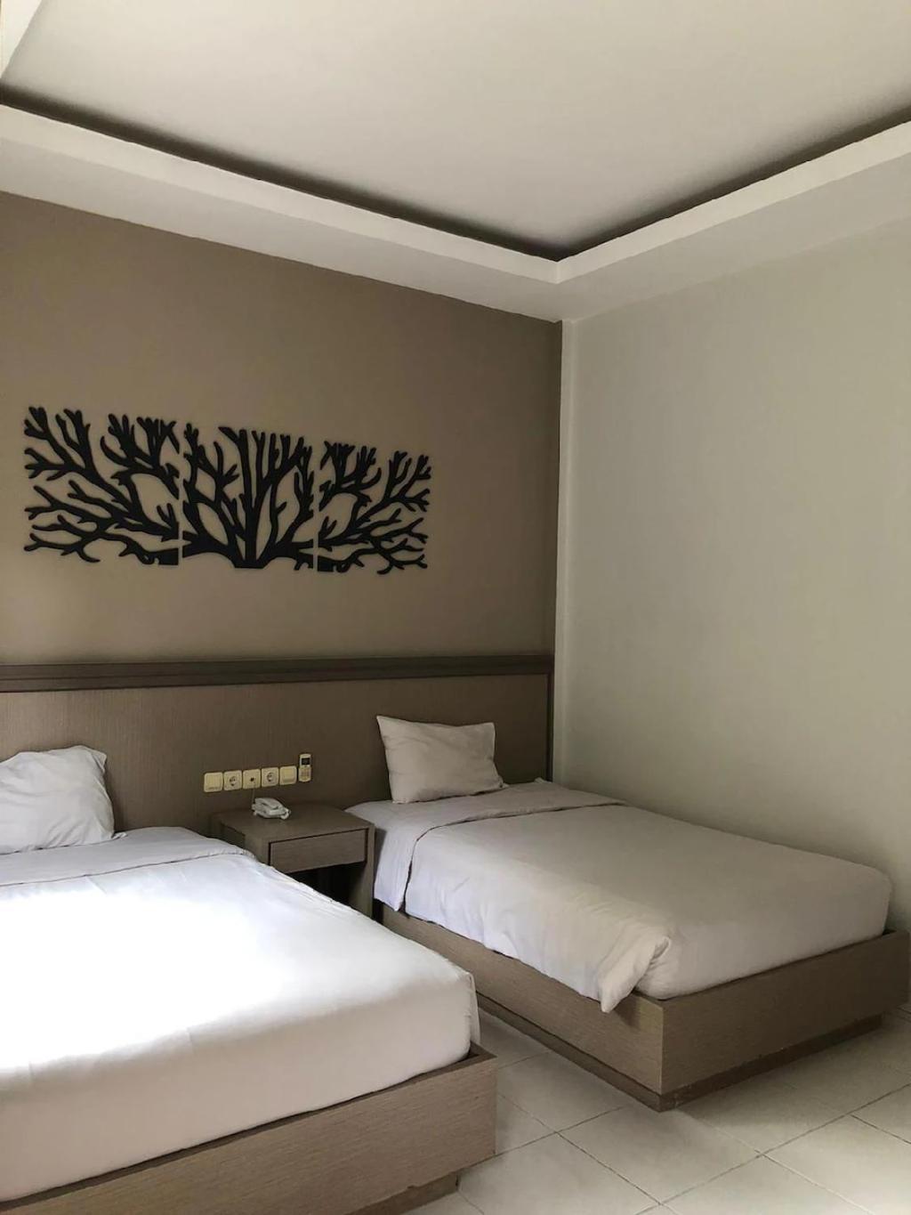 Front One Resort Indraloka Temanggung Экстерьер фото